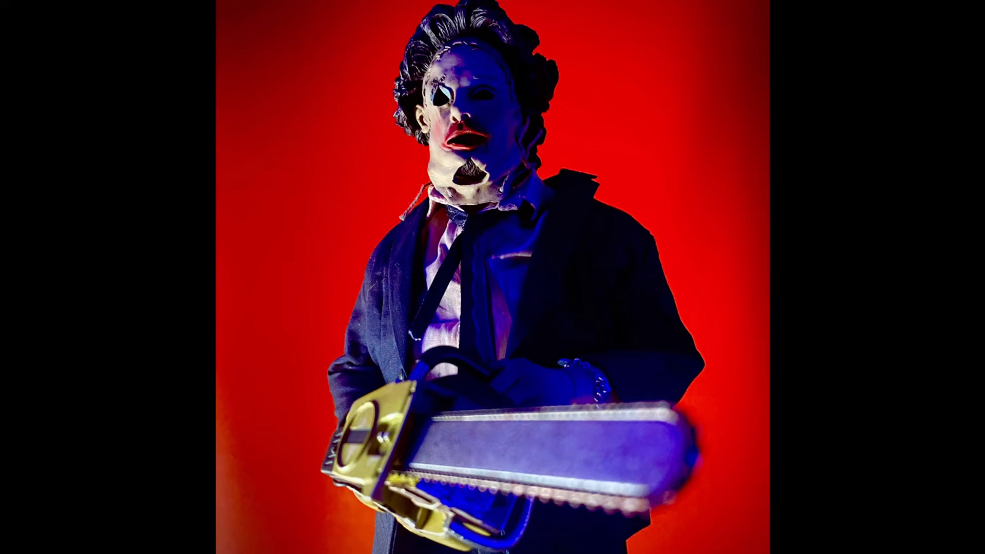 [图]Sideshow 德州电锯 皮脸 leatherface 一比六人偶开箱评测（texas chainsaw massacre）