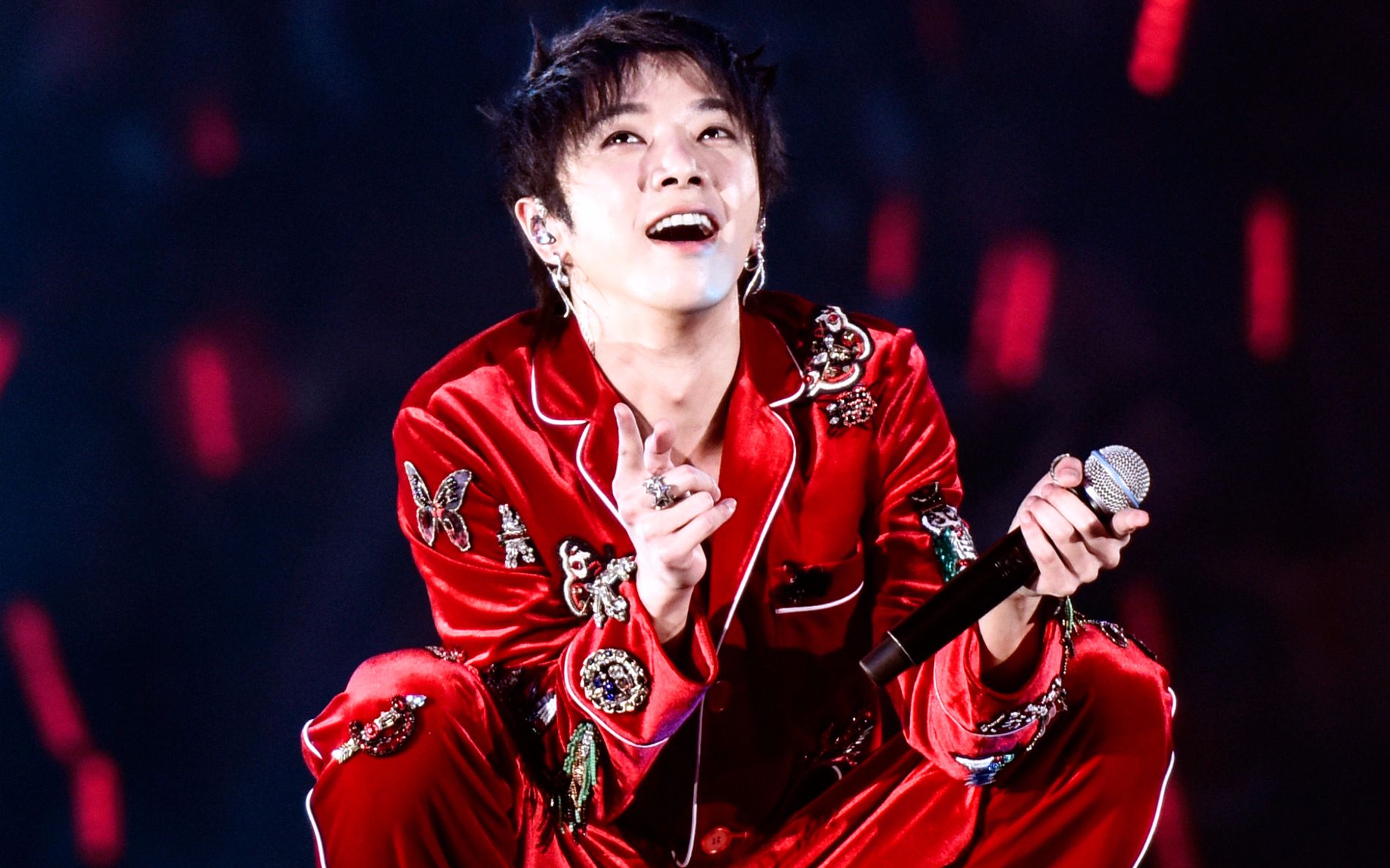 【华晨宇】2017火星演唱会(饭拍)_哔哩哔哩 (゜-゜)つロ 干杯~-bili