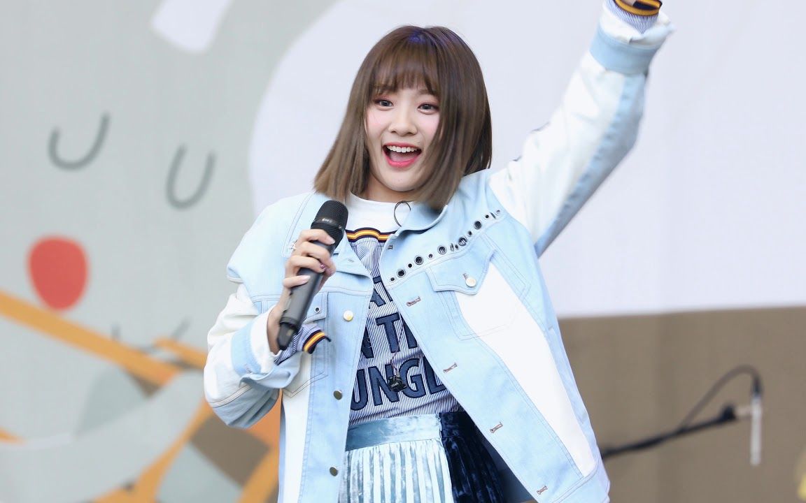 【脸红的思春期】还是那个爱笑的安智煐呀《旅行》