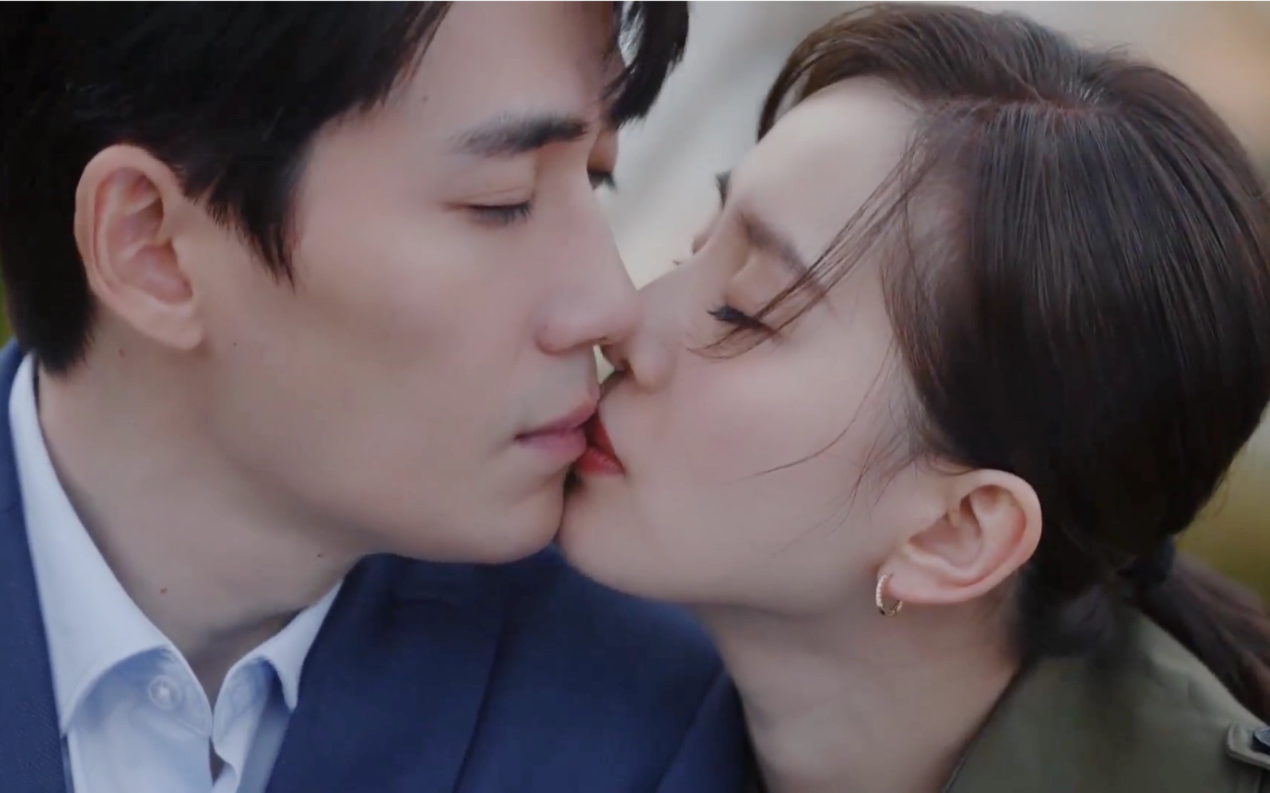 【亲爱的自己】全世界只对你有感觉 | 暴雨雷鸣 | 朱一龙×刘诗诗 陈