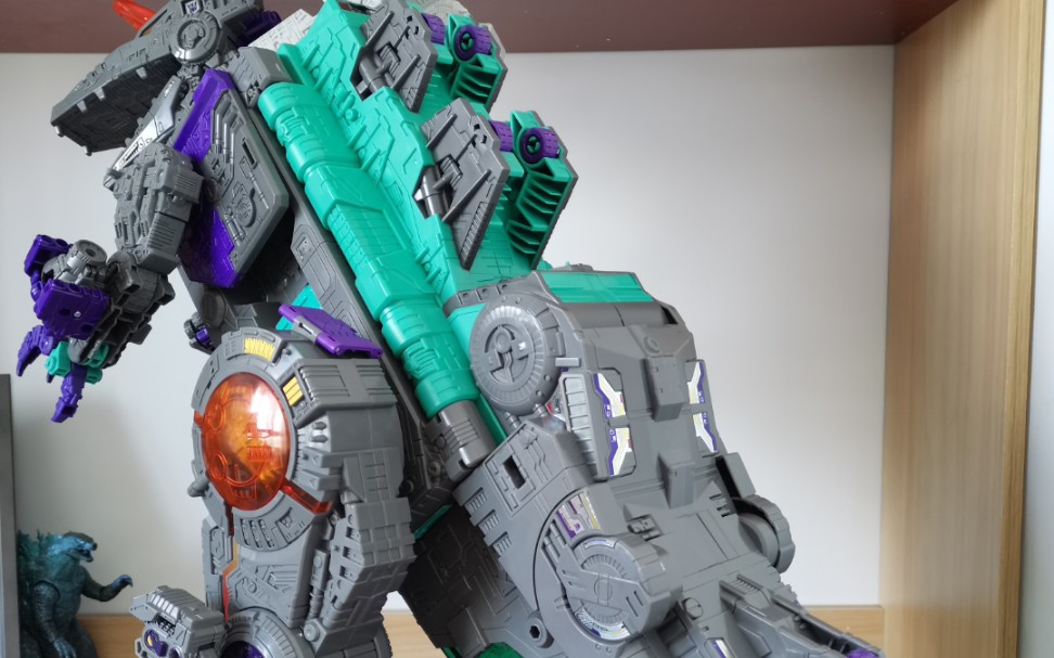 【视频展示】泰坦归来——铁甲龙!_哔哩哔哩_bilibili