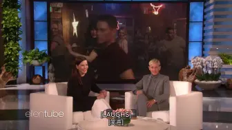 Descargar video: TheEllenShow#丽芙·泰勒Liv Tyler's Grandma and Kids Correct 她的礼节与词汇