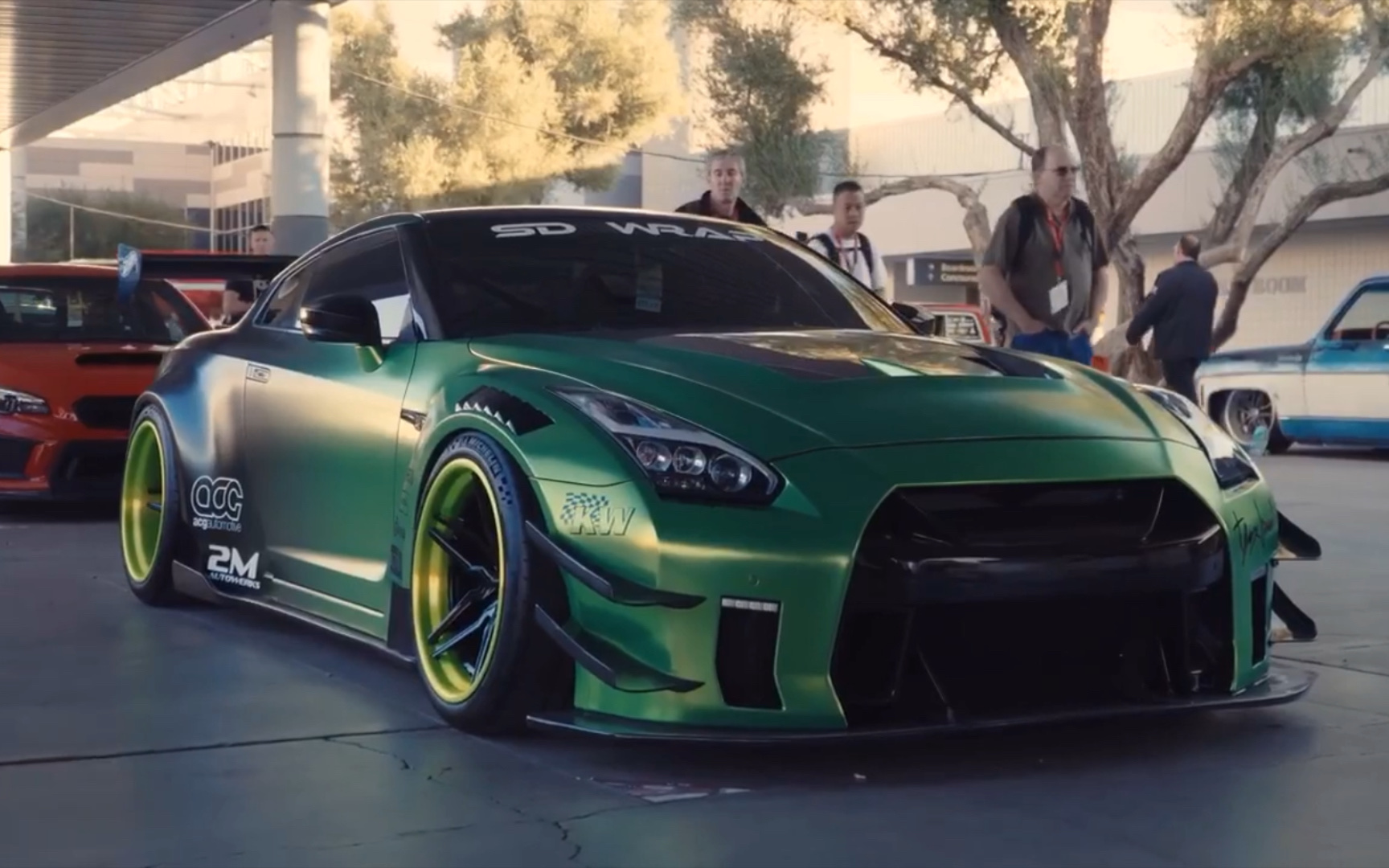 活动  改装车大秀,低趴宽体,各种豪车都有