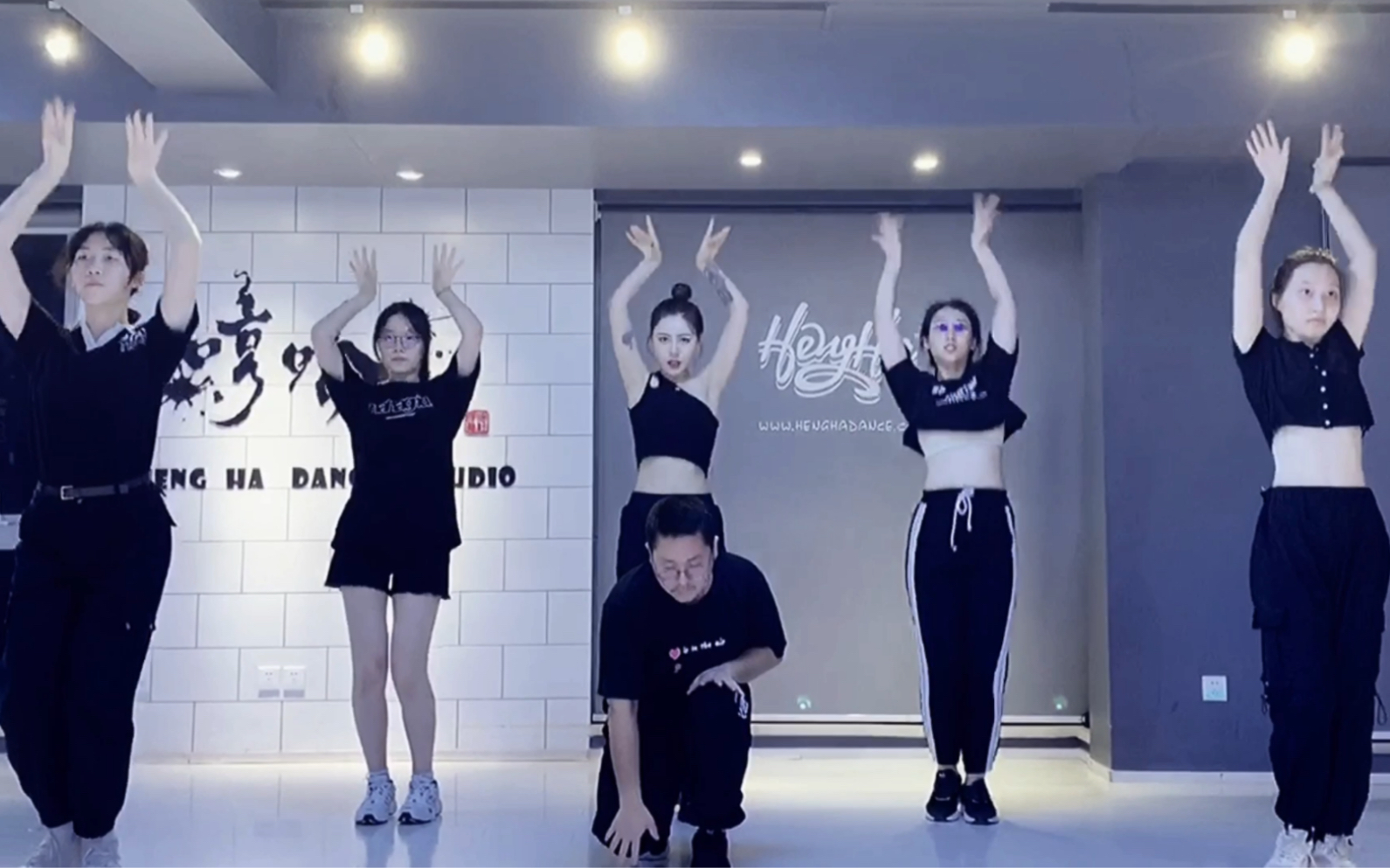 《MONSTER》翻跳【哼哈舞社】Kpop课堂学员课后拍摄_哔哩哔哩_bilibili