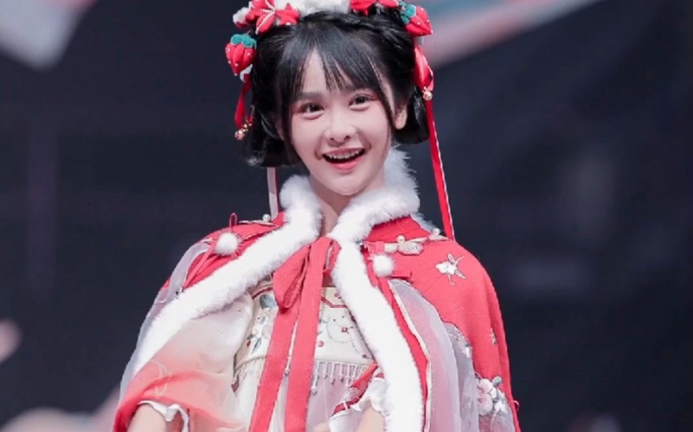 丝鹿东方汉服走秀-杨馥羽