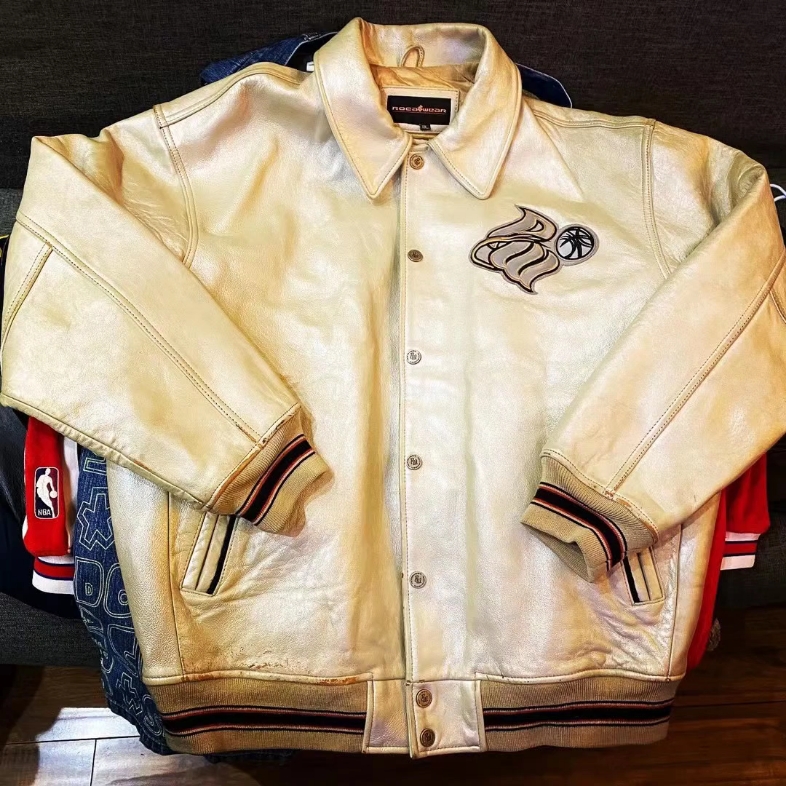 出一件美国90年代嘻哈风的皮衣要的私