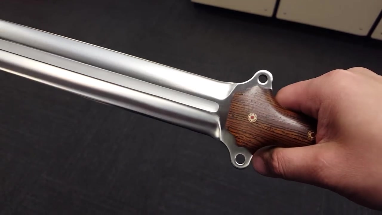 busse 美国巴斯 infi大宝剑