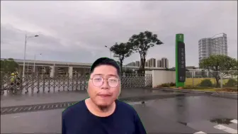 Tải video: 你这昂鹅车辆段太假了，闯昂鹅车辆段里面看车的铁败