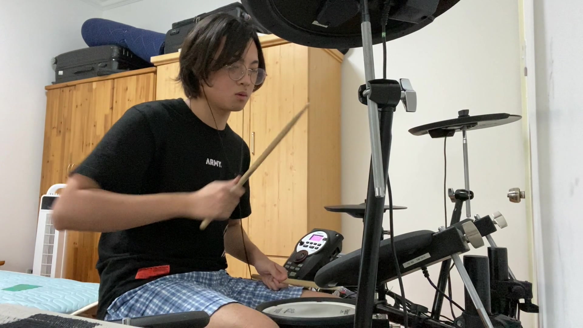 鼓cover在家无聊时该拨打的客服电话澄海伯伯浦东老农民