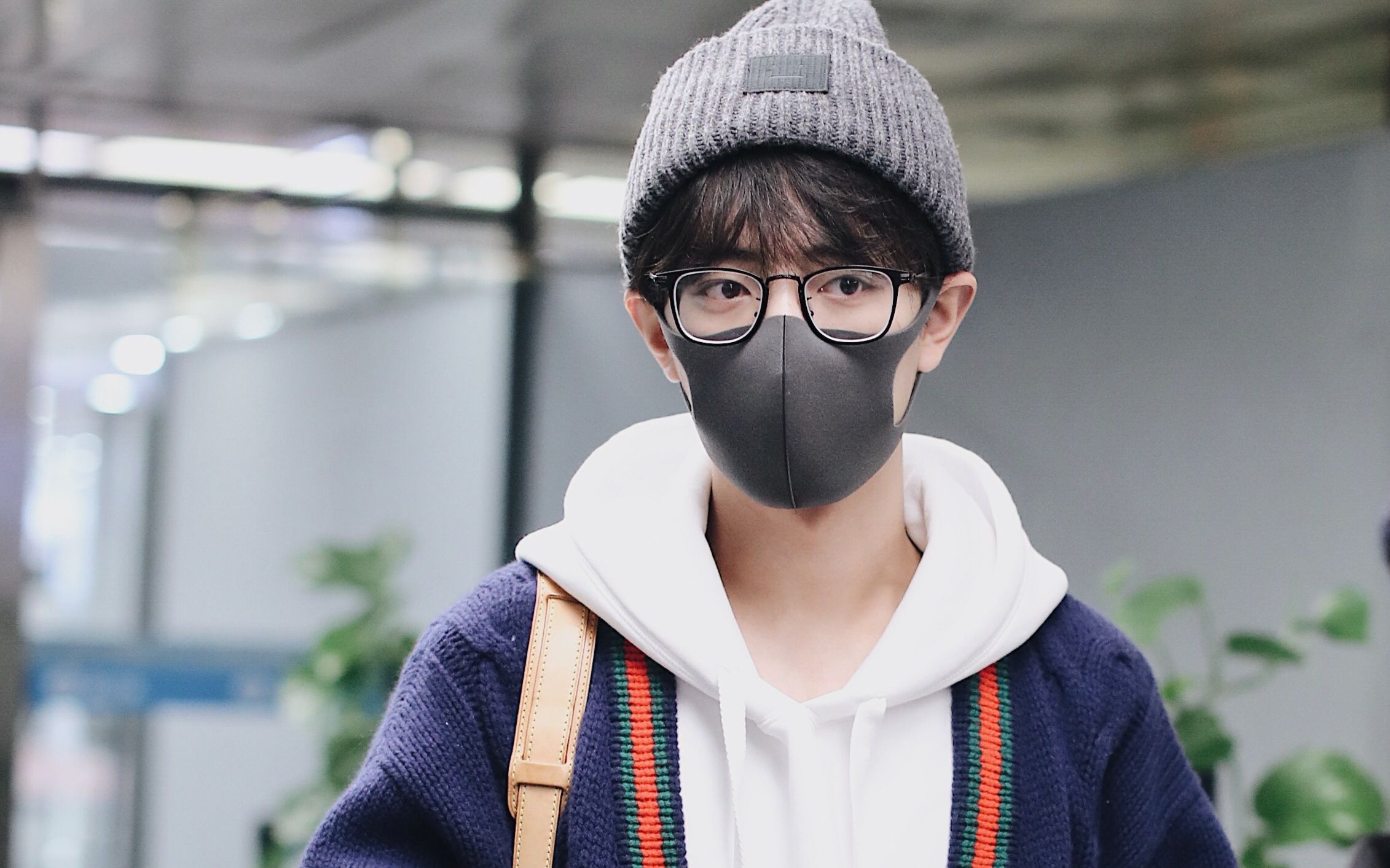 【肖战】机场私服穿搭