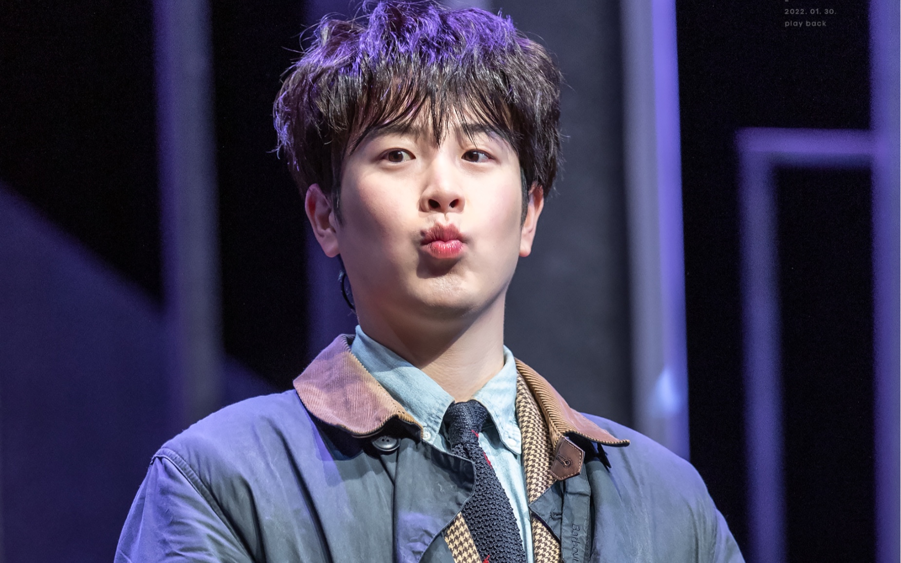 【表志勋】谢幕早一秒出来的小可爱 talk 拍照新年问候 0130 cr.logo