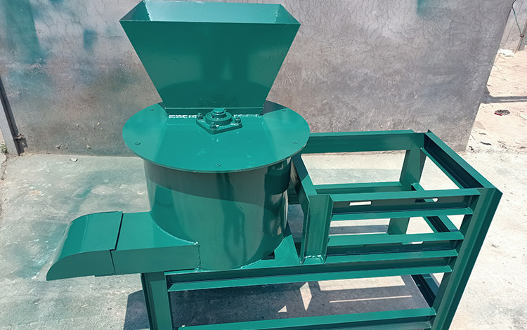 中型青饲料打浆机 青贮饲料揉丝机 360型青储饲料打浆机_哔哩哔哩