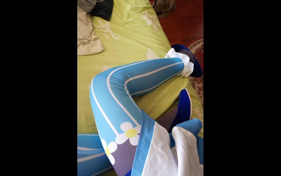 女装大佬一个实用的女装刮腿毛教程