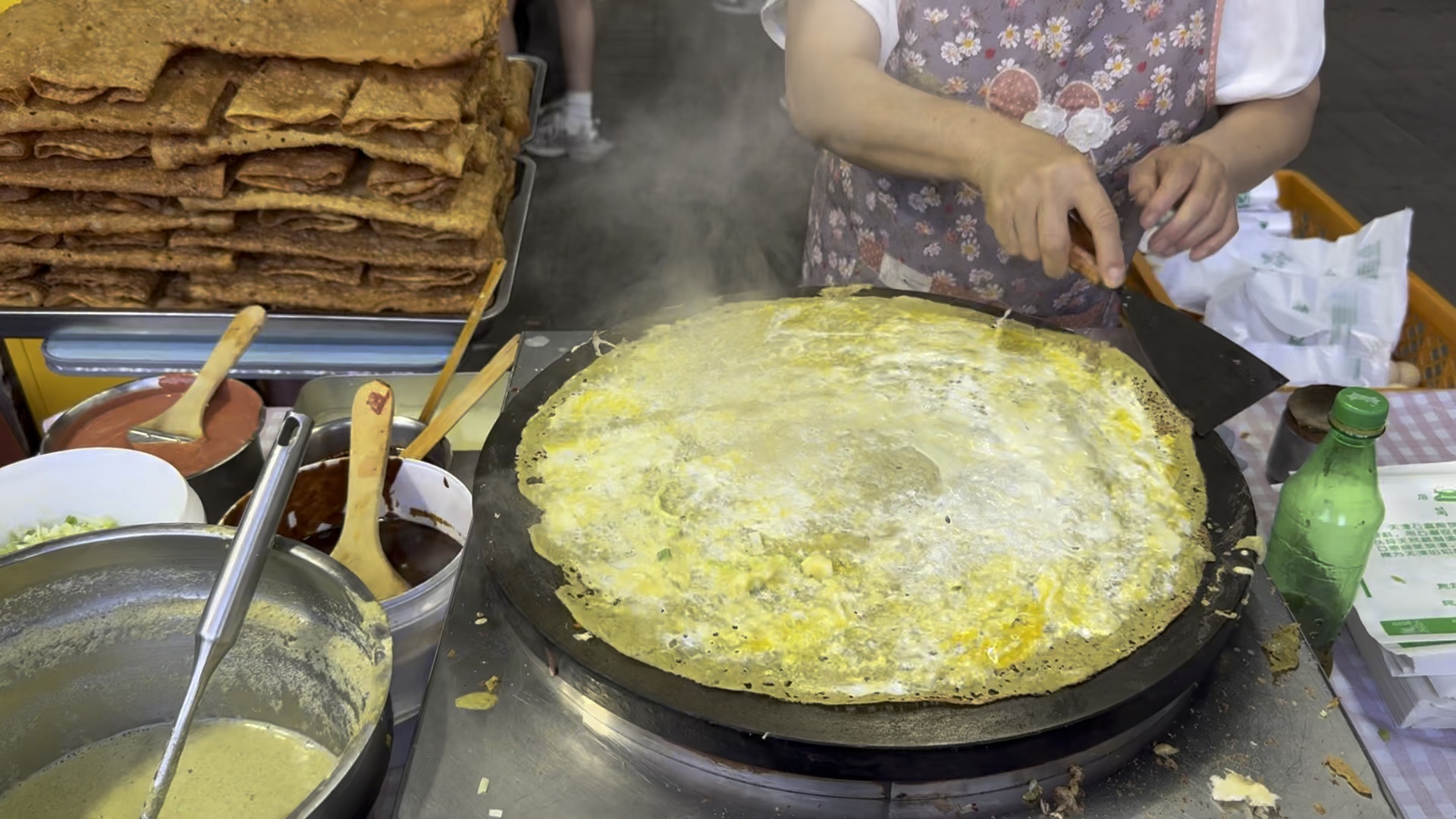 15块钱一套天津老味煎饼果子