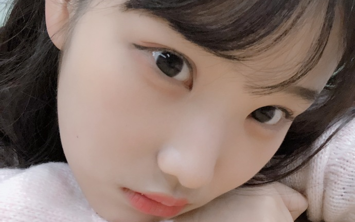 冯嘉希 卢静 孙馨 肖文铃 谢艾琳 左嘉欣】180323口袋直播日报