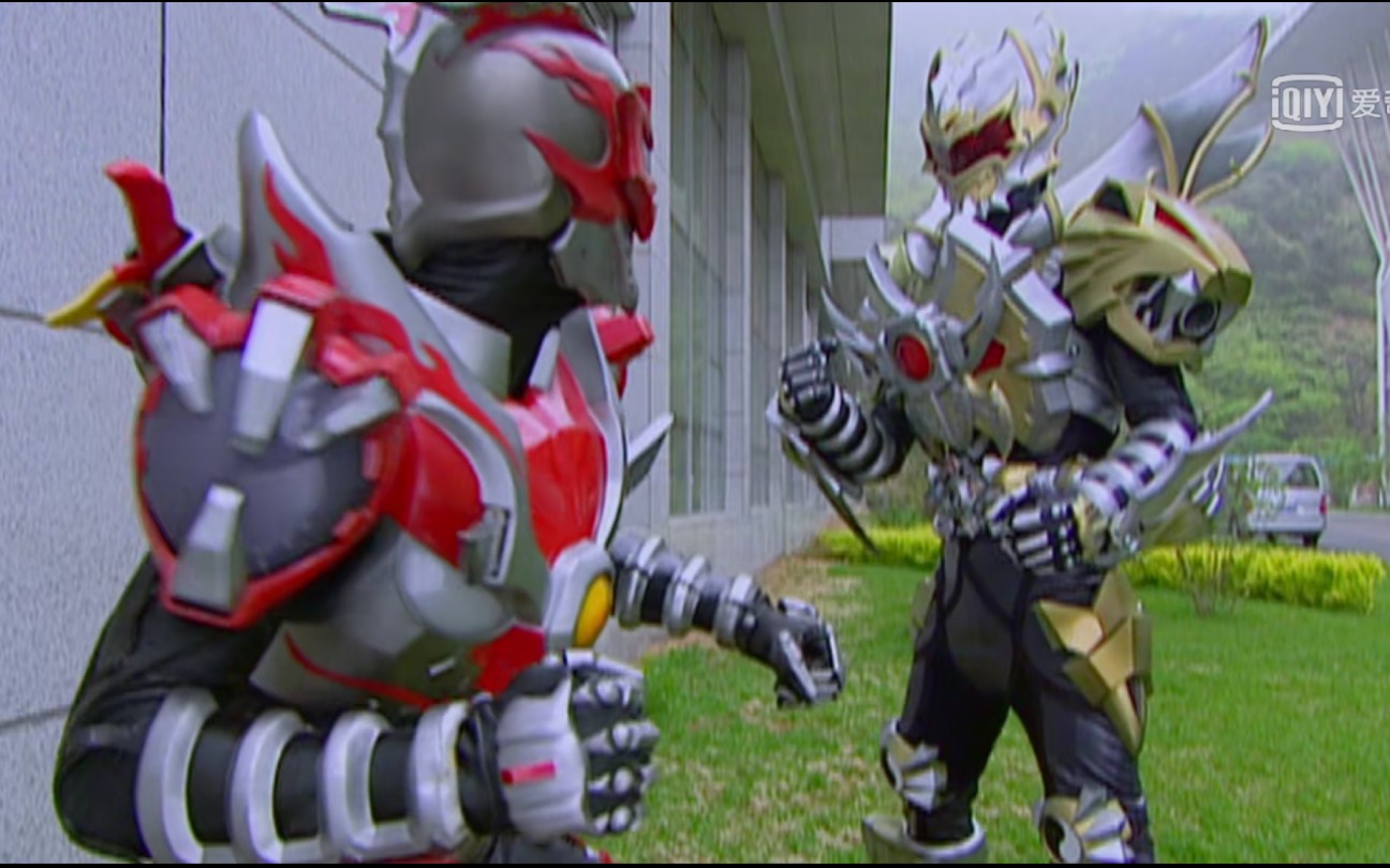 铠甲勇士炎龙侠被帝皇侠暴打