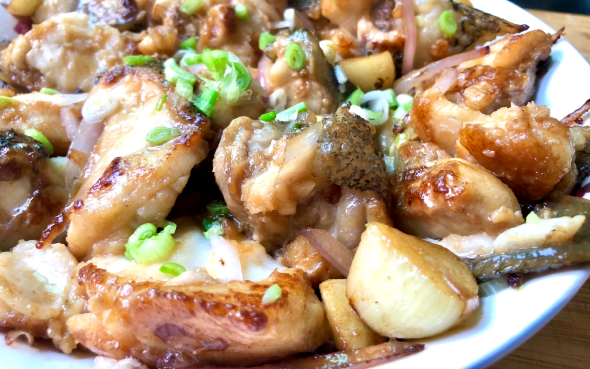 广式生炒鱼块做法,鱼肉滑嫩入味又不腥,真的太好吃了