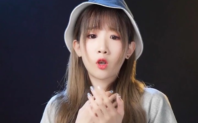 【鱼大仙儿】唱的【来来往往】,最后一个表情绝了