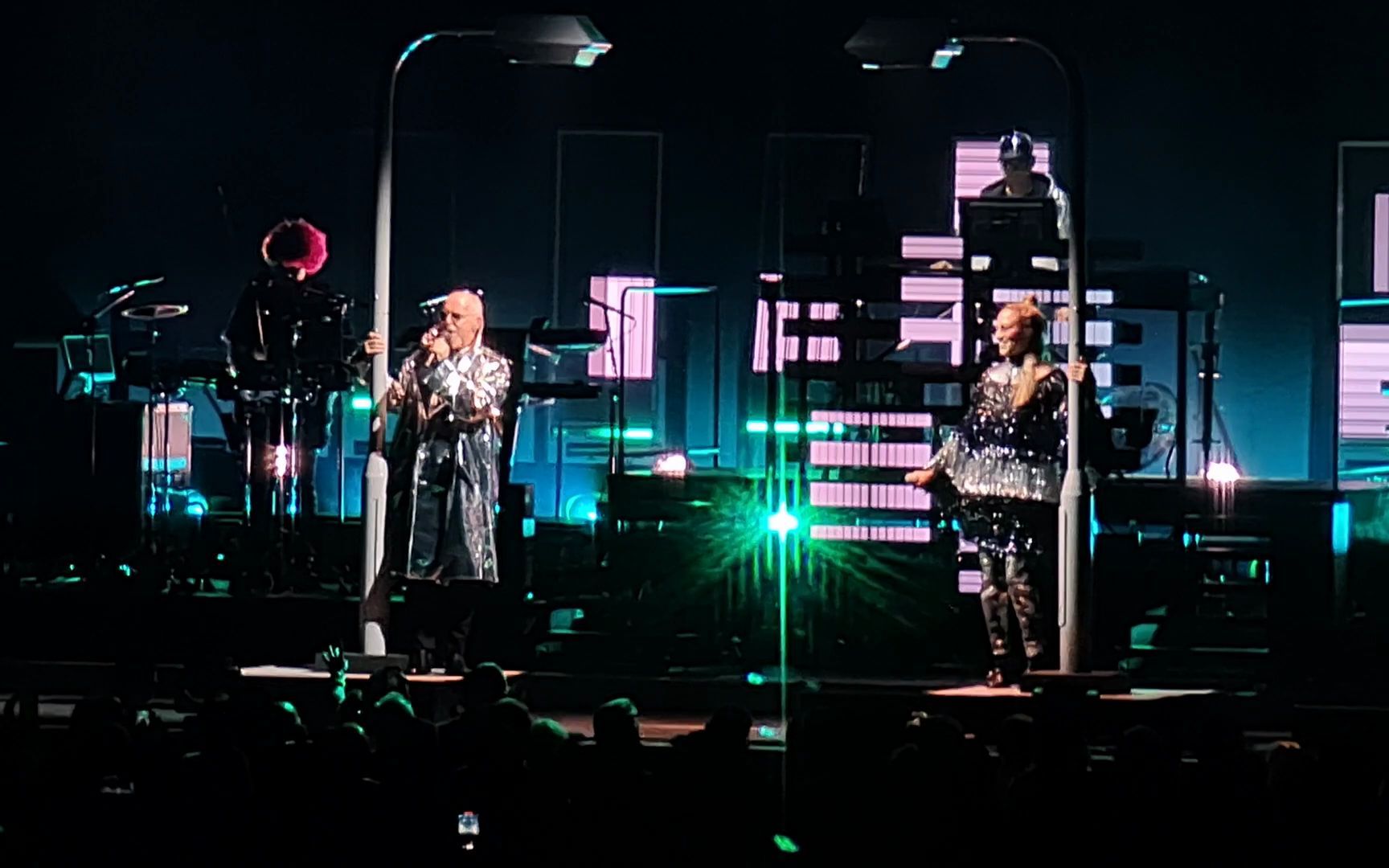 [图]Pet Shop Boys - What Have I Done to Deserve This_ _Live in Stuttgart_ 10_06_2022