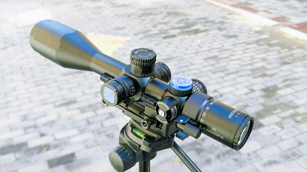 带测距角度仪水平仪夜间灯光的24倍镜您见过吗?