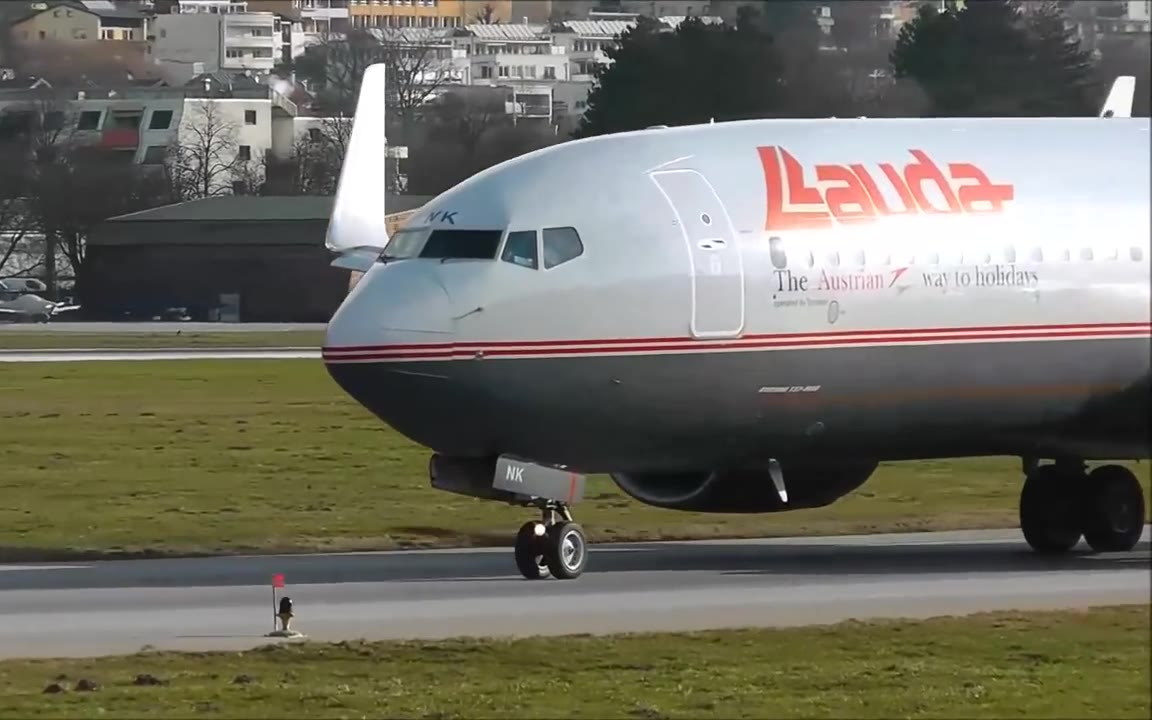 2013年劳达航空最后一班飞机奥地利因斯布鲁克起飞