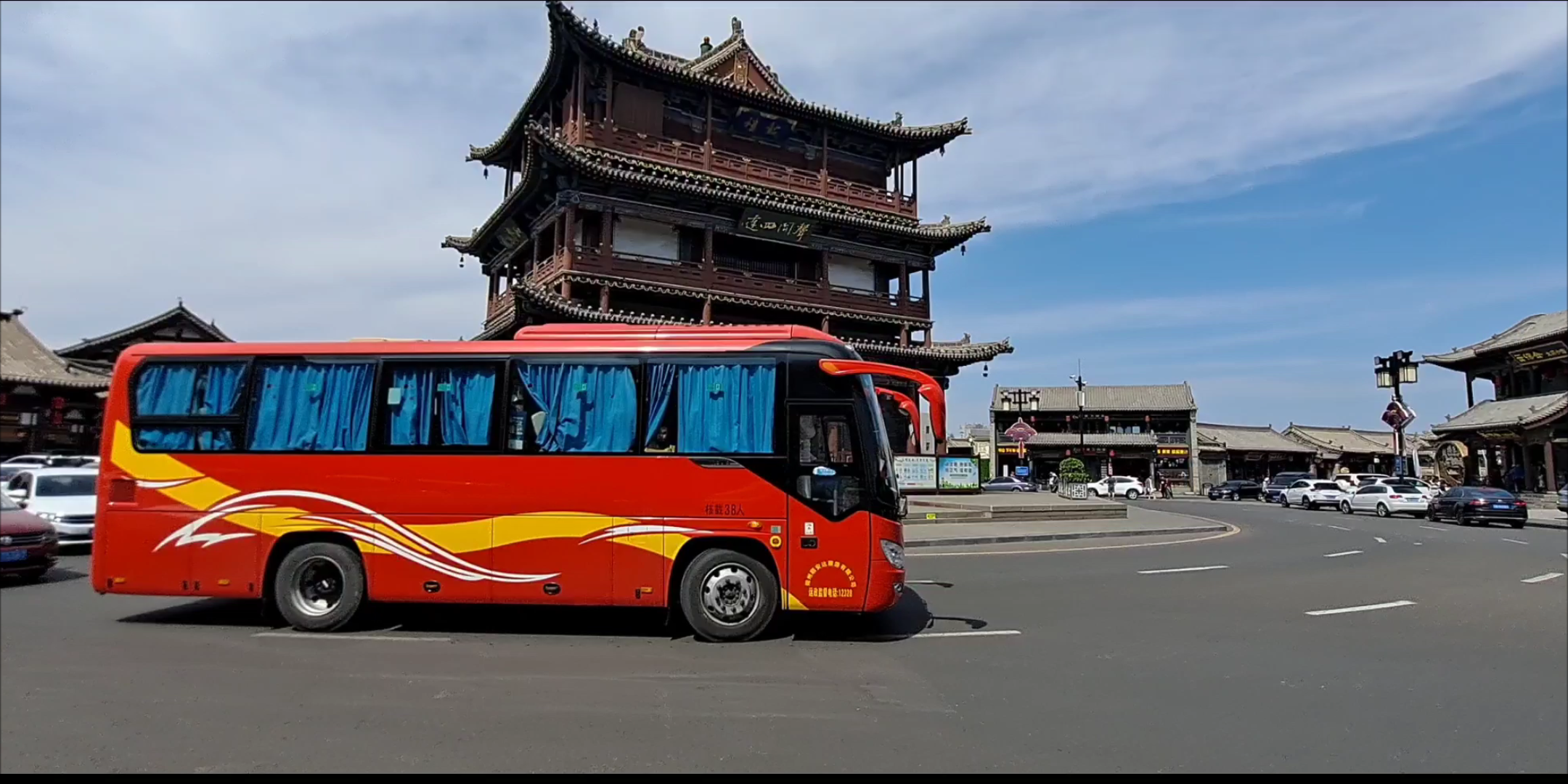 大同鼓楼,明清楼阁式建筑的典型代表;善化寺大雄宝殿,珍贵的辽代遗构.哔哩哔哩bilibili