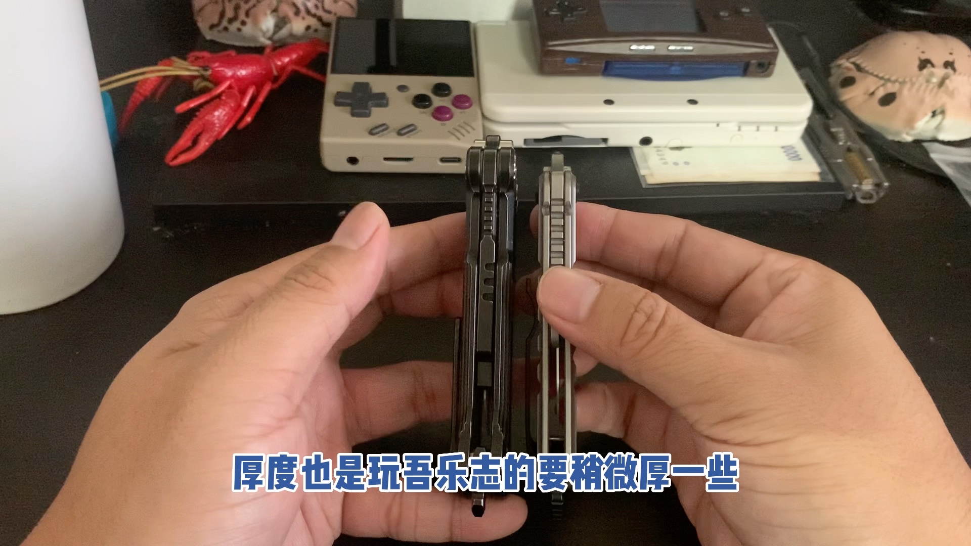 【EDC】锐鲨3代与玩吾乐志出品的两款美工刀对比,以及刀片的选择.哔哩哔哩bilibili