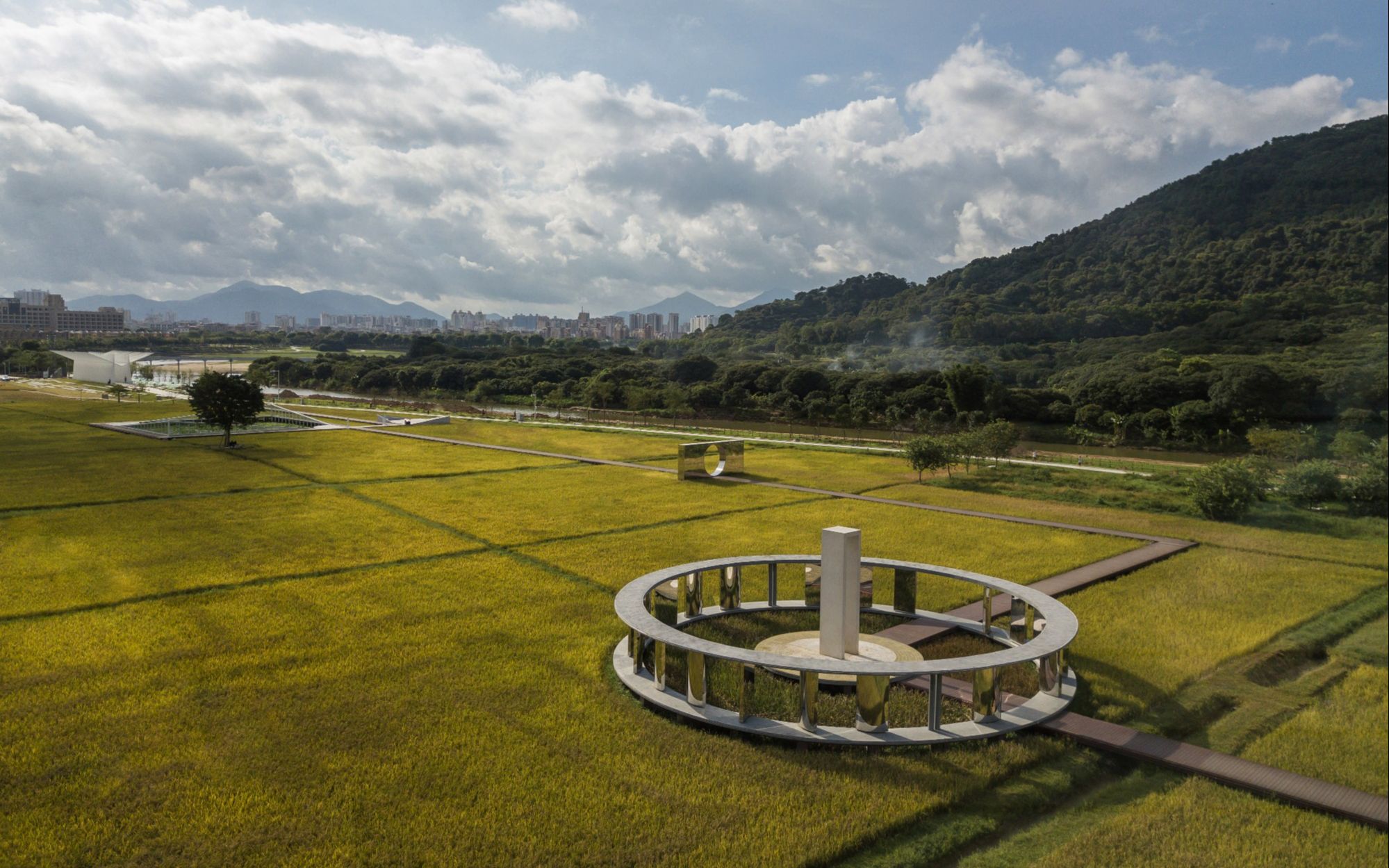 建筑作品艾米未来农业文旅小镇稻田里的未来畅想加减智库设计事务所