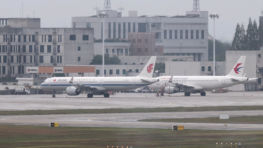 宁波机场的飞机