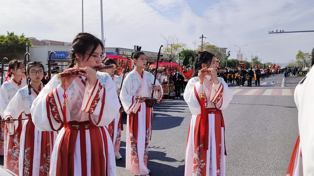 [图]正月里来看游神潮汕锣鼓营老爷