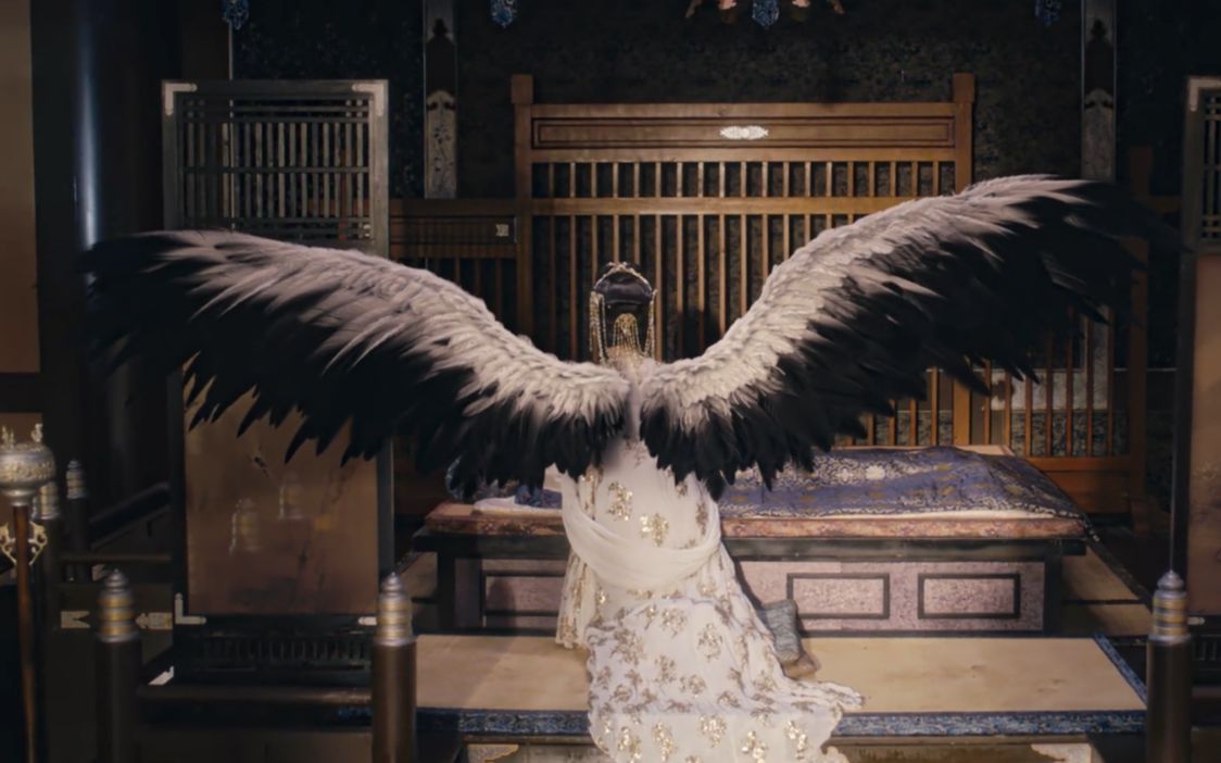 吕归尘复活智商如三岁孩童,狂血爆发六亲不认,羽然崩溃生出翅膀