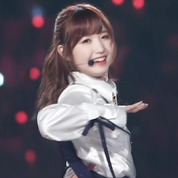 live合集】IZONE 本田仁美日韩打歌舞台_哔哩哔哩_bilibili