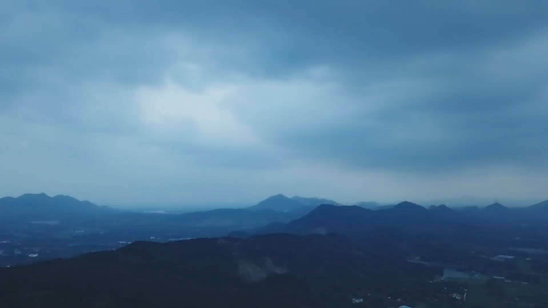 天青色等烟雨而我在等你,直出画面未经任何调色,带你领略最美的天青色