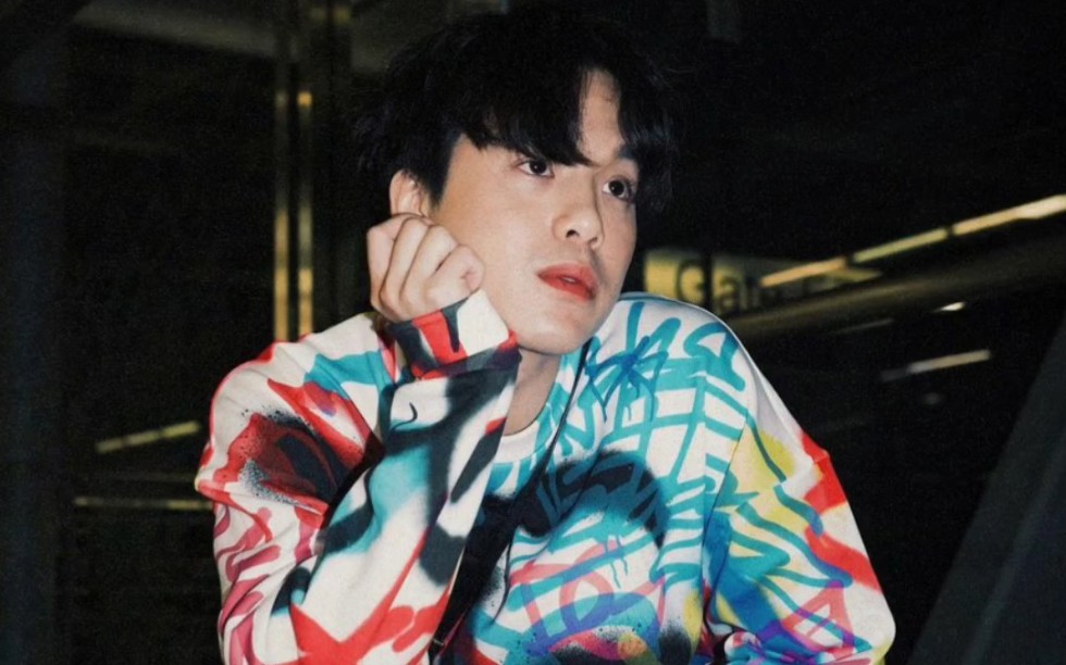 【jamyjames】米兰的jmj这套造型好好看!