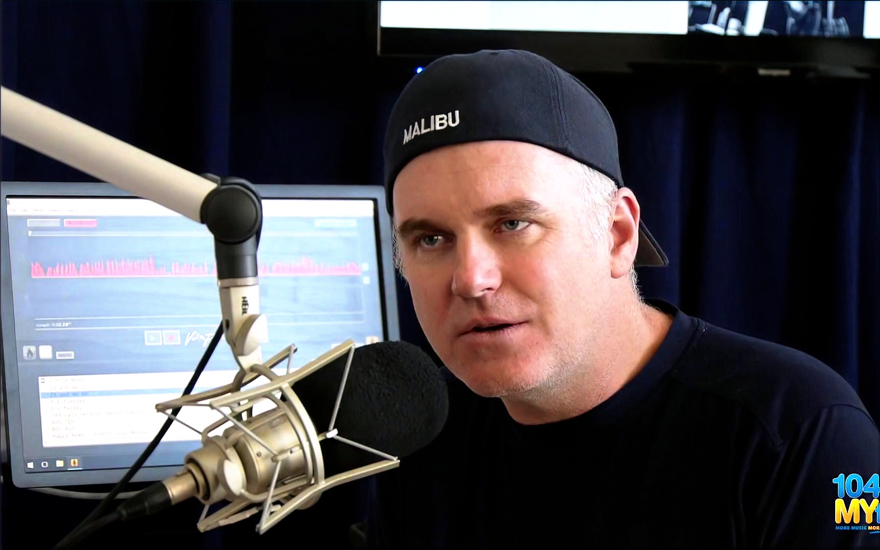 【采访james bay】talks about his hiatus, new music, his new look