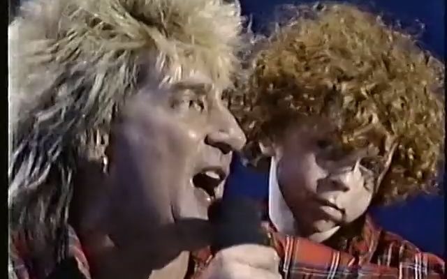 [图]Rod Stewart - My Heart Can't Tell You No & Forever Young Live AMA's 1989