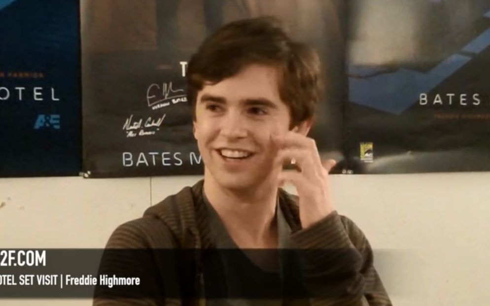 [图]【 Freddie Highmore】Bates Motel Set Visit Interview Freddie Highmore