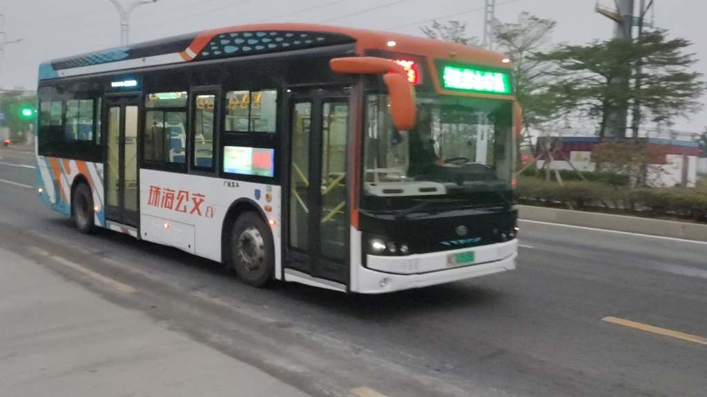 珠海公交405路6107临时支援