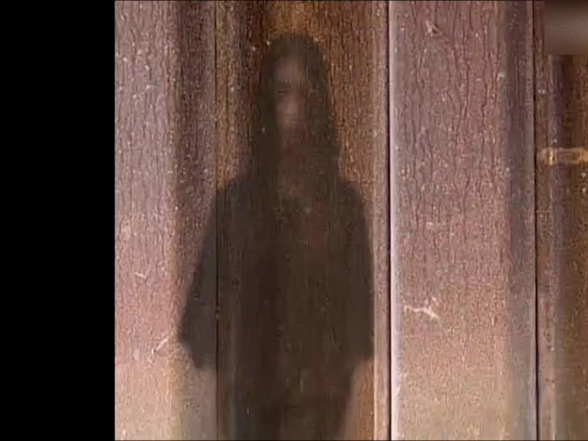 桥下的鬼魂