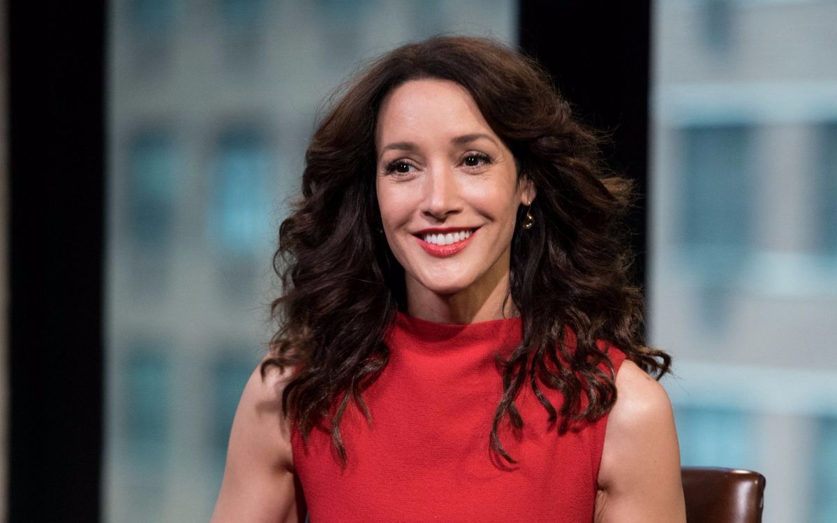 【采访】jennifer beals at the 2016 caritas gala_哔哩哔哩 (゜-゜)