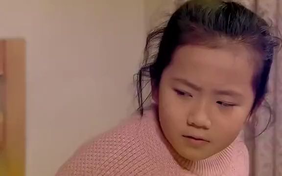 生死相依:娇娇做噩梦,素素安慰娇娇,还把避邪的东西让娇娇戴