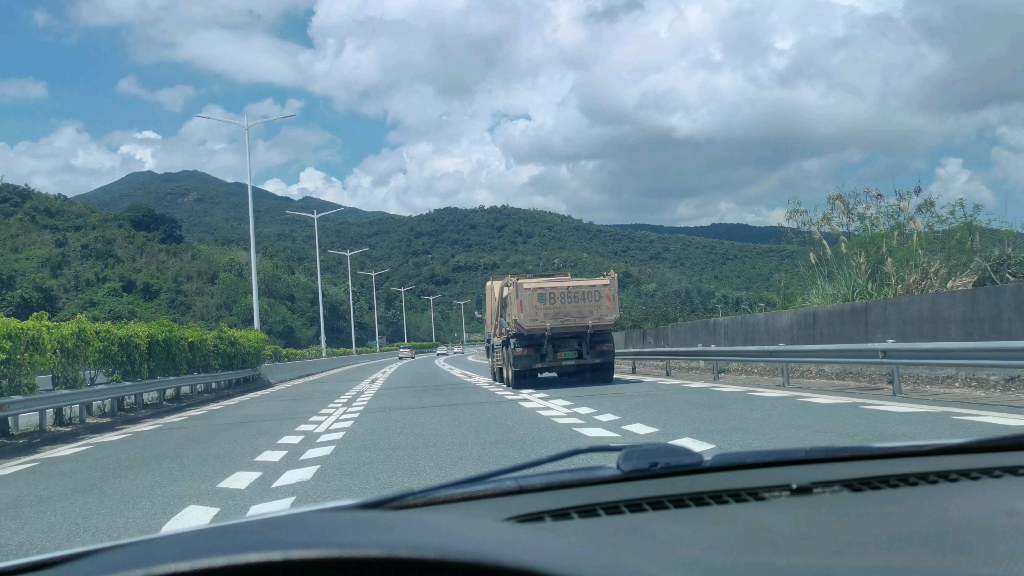 深圳往惠州 沿海高速 深圳最偏僻的地方坝
