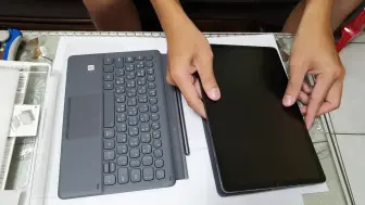 Tải video: 三星Samsung Tab S6 键盘式皮套 开箱T860平板电脑  一旦戴上就不要随意掰，影响磁性！