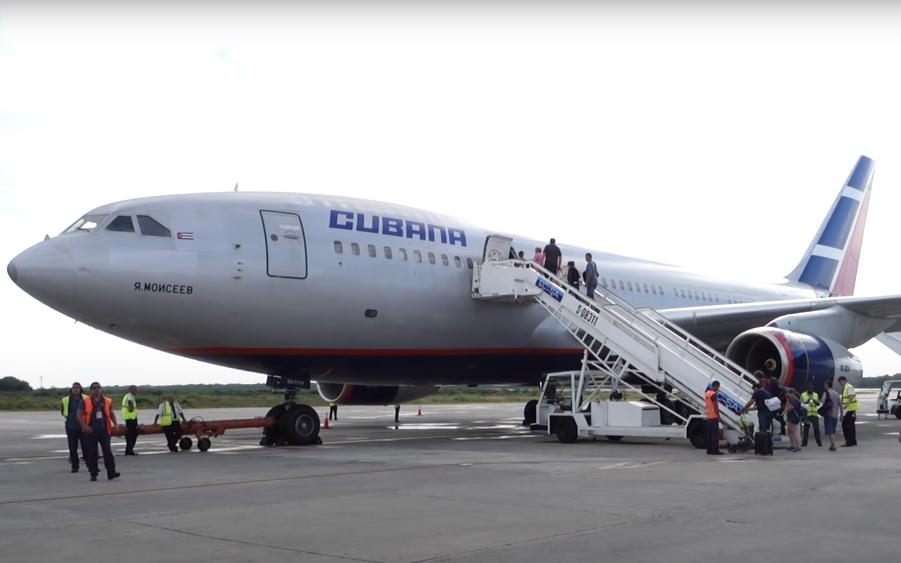 [飞行体验]古巴航空伊尔il-96经济舱(卡约可可~哈瓦那)