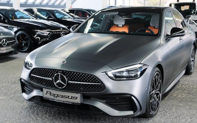 2024款梅赛德斯-奔驰c级-内饰和外观细节