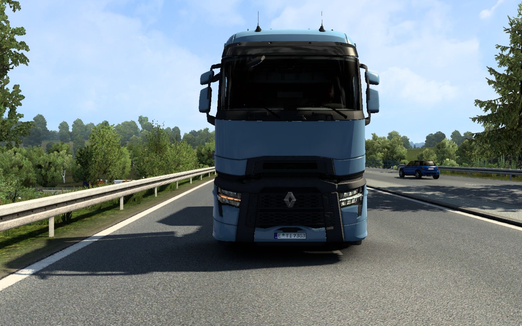 新车雷诺renaultt高定卧铺