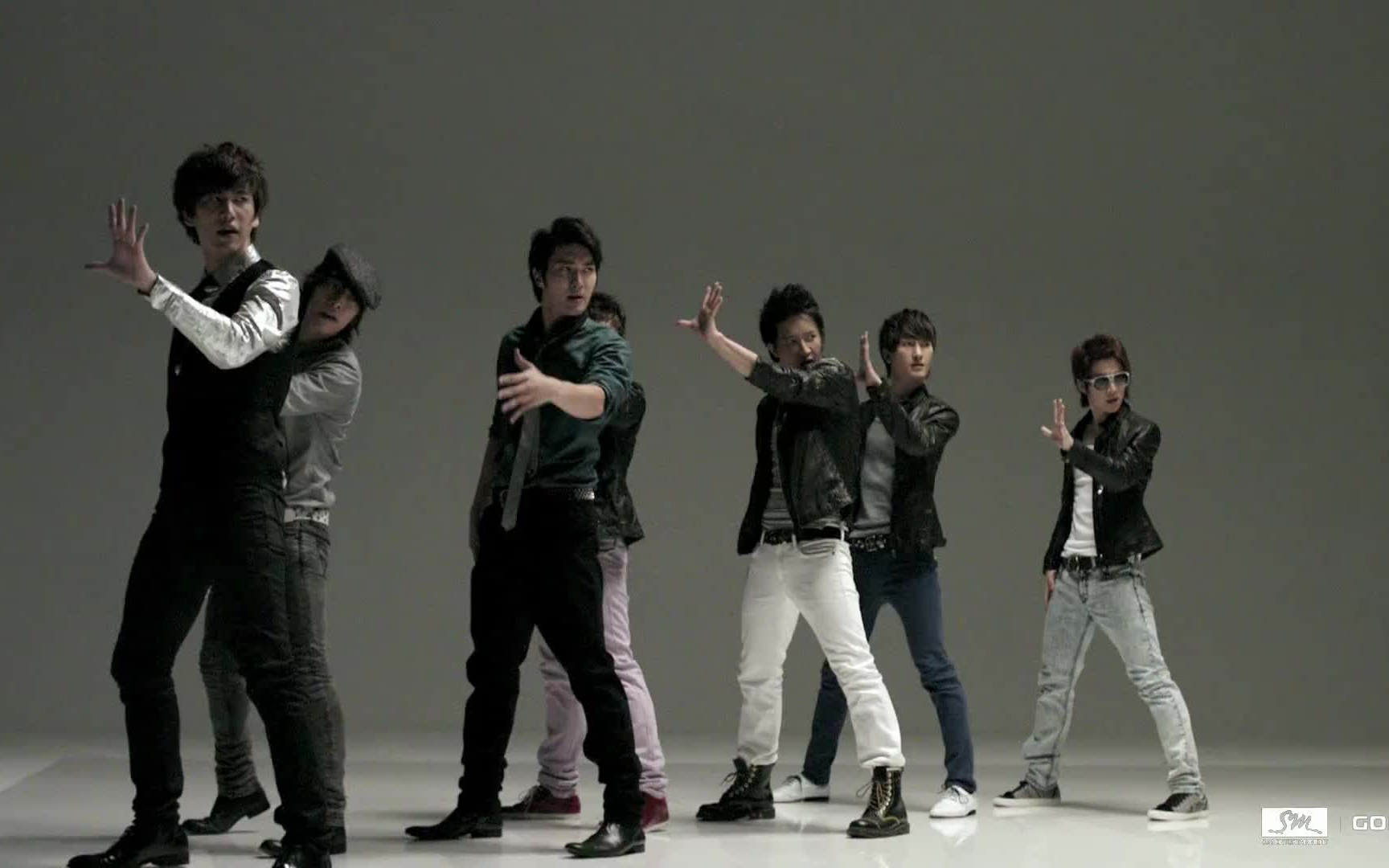 [图]Super Junior-M 'Super Girl' MV