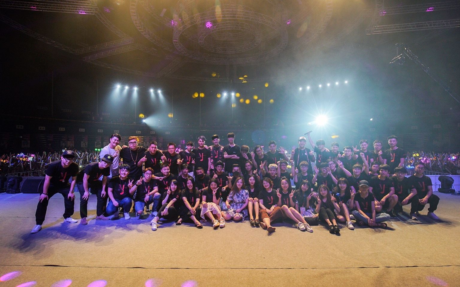 715满汉全席五周年线下歌会扇子舞海疼雨洛小羊驼mr曾经狐妖柏凝