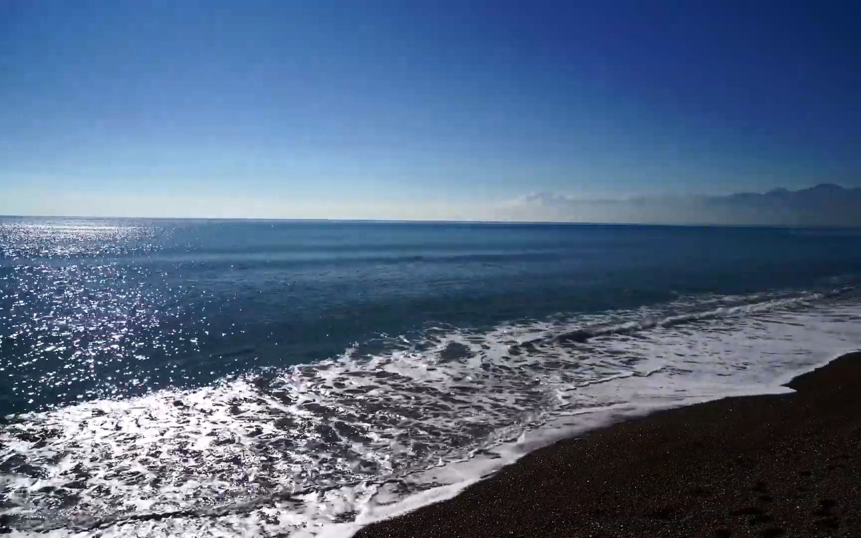 白噪音—沙灘海浪拍打石頭 stone beach waves