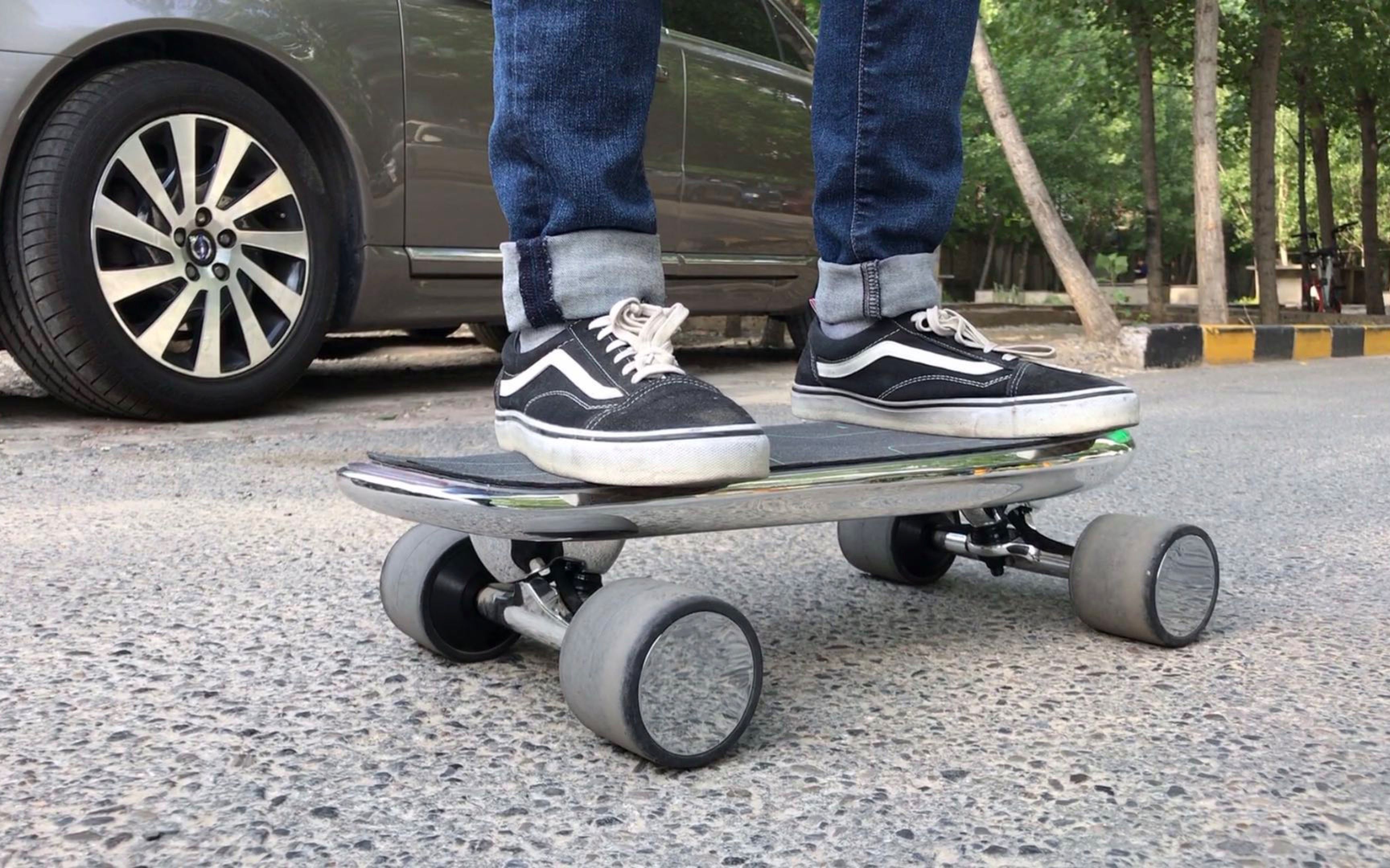 胡桃科技spectra silver智能小飞板开箱:颠覆对滑板的印象